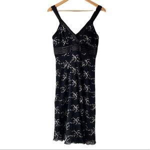 𝅺le CHÂTEAU Black V Neck Sleeveless Dress Size Small